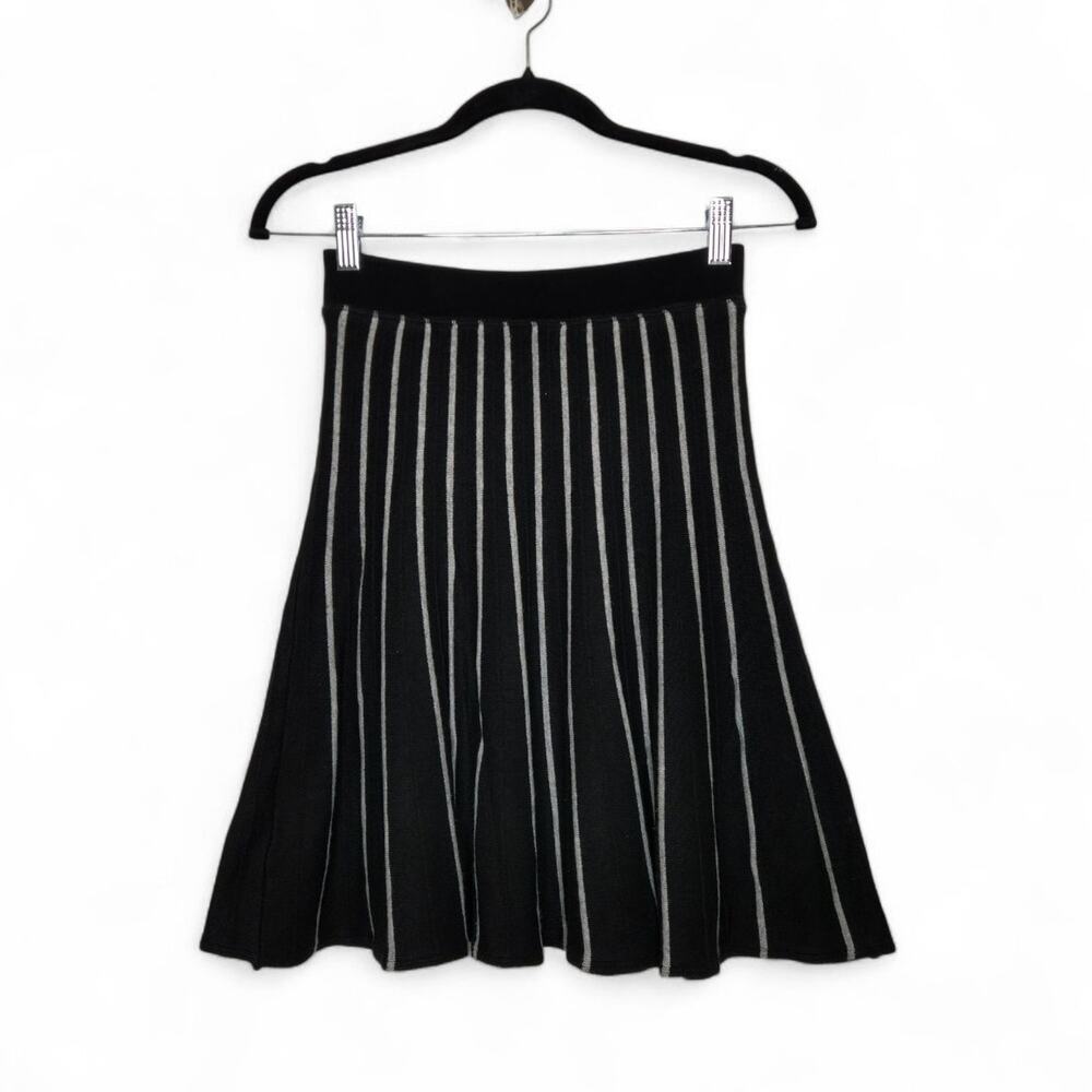 Vintage y2k M. Rena One Size Skater Goth Punk Skirt Stretch Pinstripe VTG